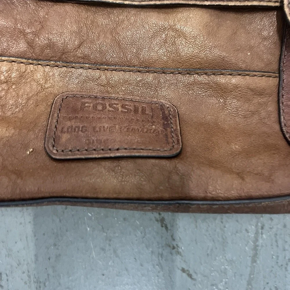 Fossil Leather Satchel Crossbody Bag Cognac Brown Brass Turnlock Key Charm Purse